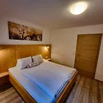 Haus Bergheim 3* סנט לאונרד אים פיצטל