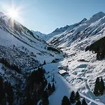 Haus Bergheim Πανσιόν Sankt Leonhard im Pitztal