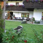 Πανσιόν Haus Bergheim 3*