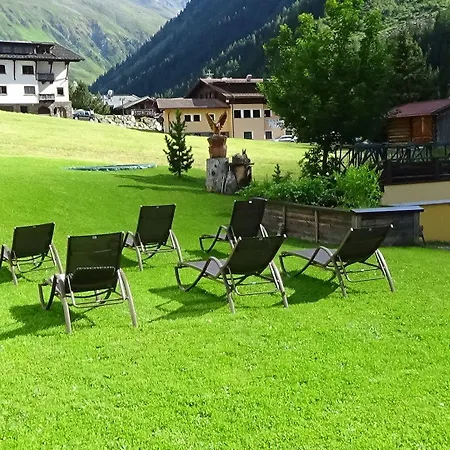 Haus Bergheim Penzion Sankt Leonhard im Pitztal